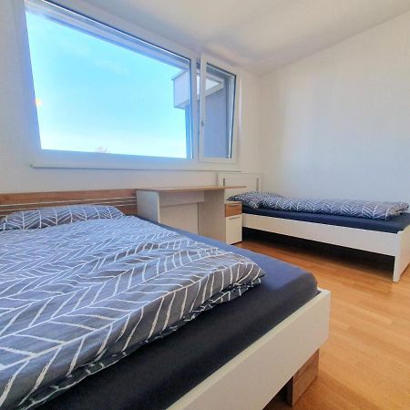 Near Lake Two Bedroom Duplex Apartment Wenen Buitenkant foto