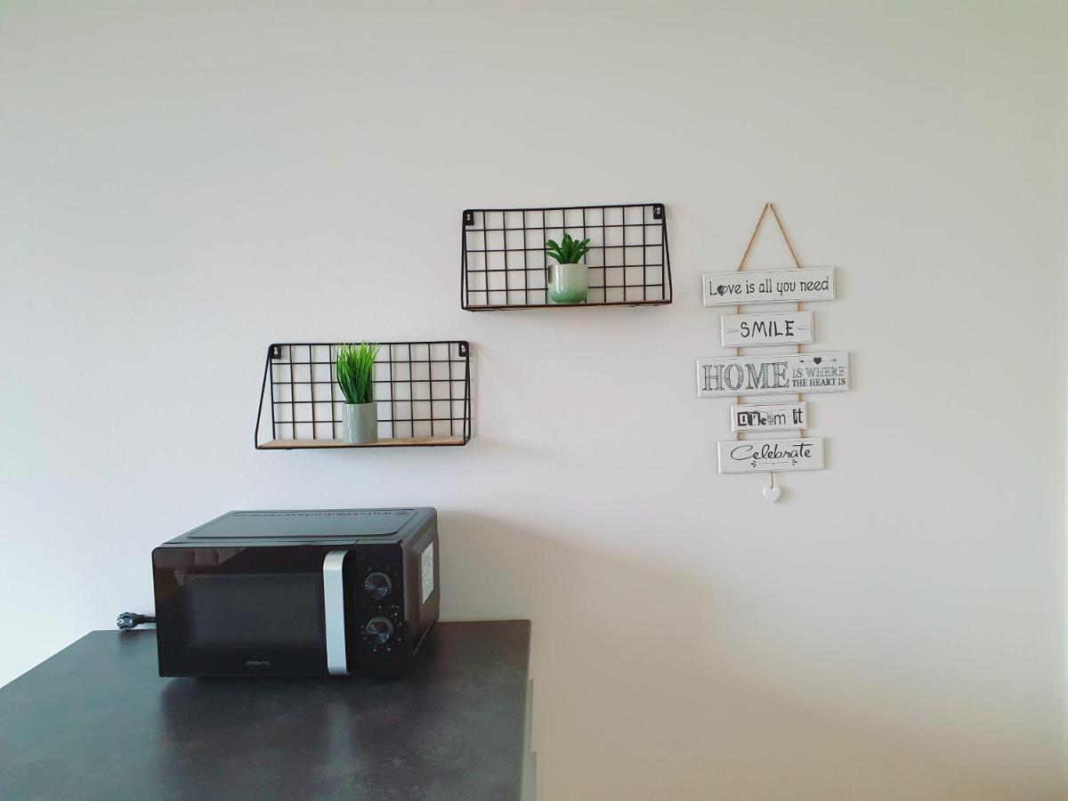 Near Lake Two Bedroom Duplex Apartment Wenen Buitenkant foto